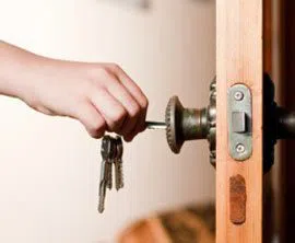 Golden Locksmith Services Redmond, WA 425-749-3701 - 4-Locksmith-Service